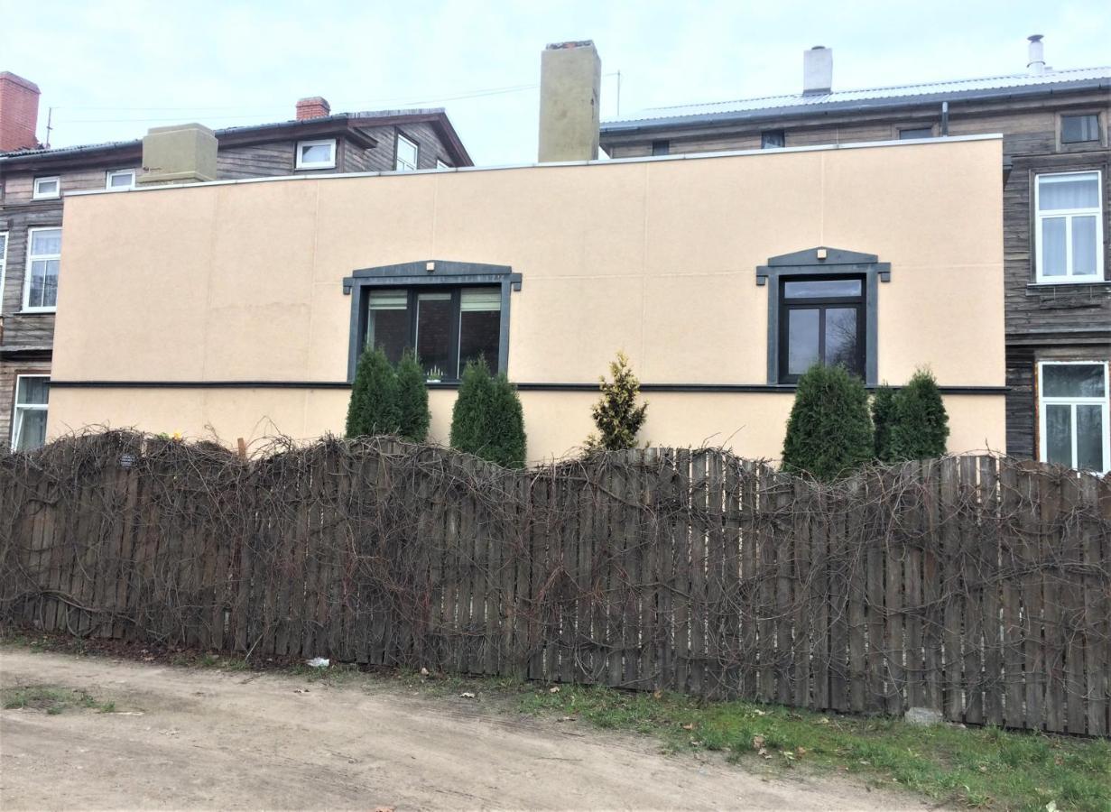 Ludvika Elegance Apartment 利耶帕亚 外观 照片