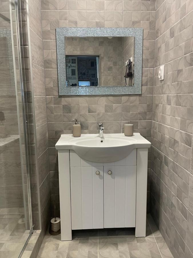 Ludvika Elegance Apartment 利耶帕亚 外观 照片